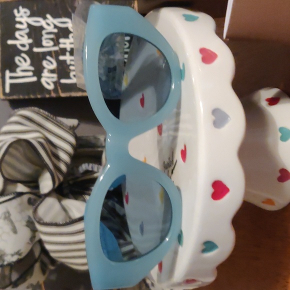 Burberry Sunglasses Meadow B4390 4086/80 Clear Baby Blue Gold with Blue Lens NWT - Picture 13 of 16